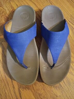 Fitglop Blue Thong Sandals with Cushioned Footbed
